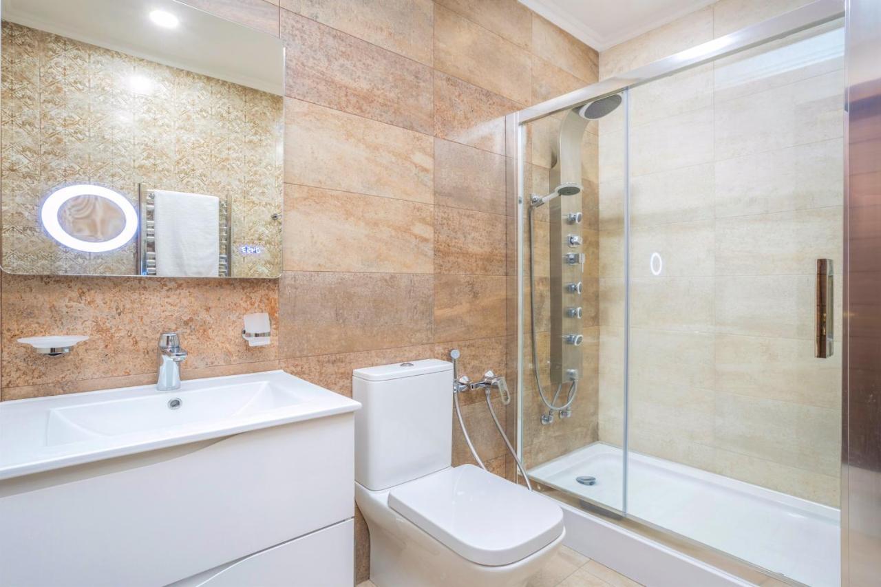 Central Yerevan 3 Bedrooms Exclusive Penthouse Apartment,Small Center מראה חיצוני תמונה